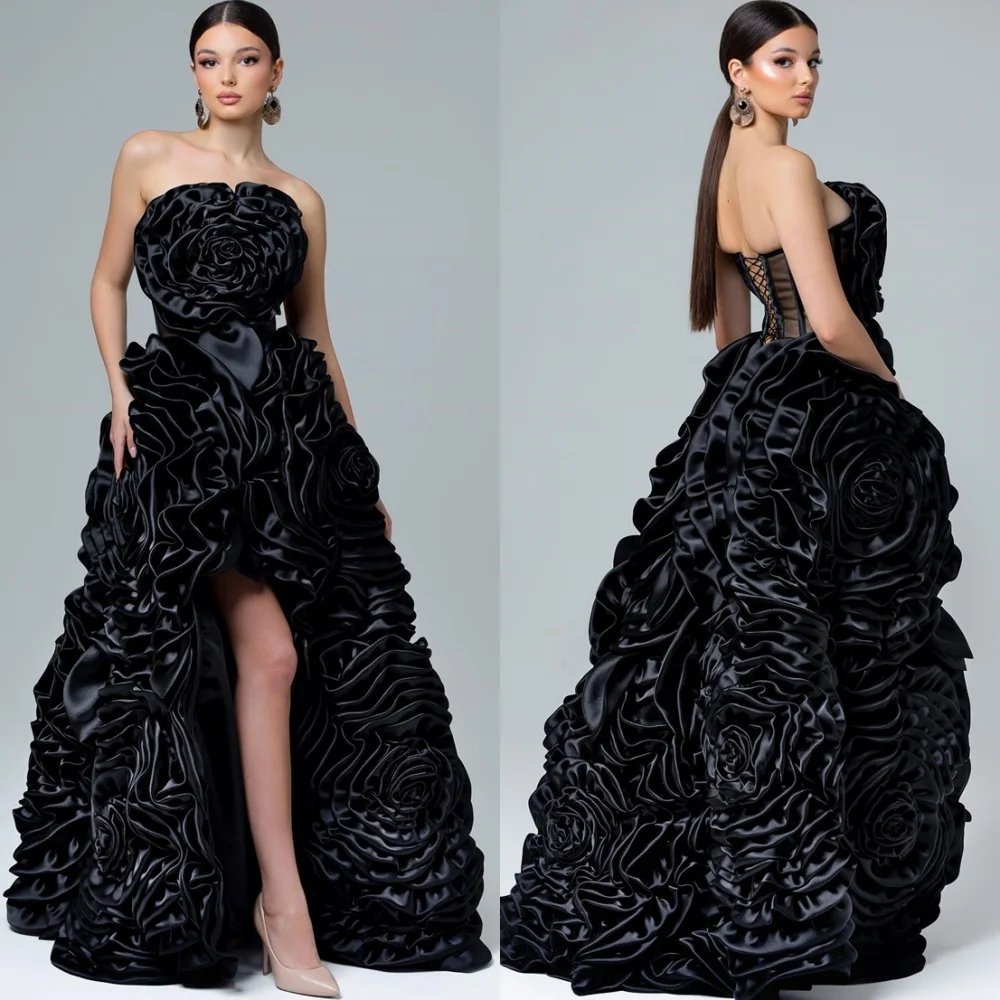 

Customized Modern Black Satin Evening Dresses Classic Strapless Flowers Homecoming Dresses Temperament Lace Up Back Prom Dress