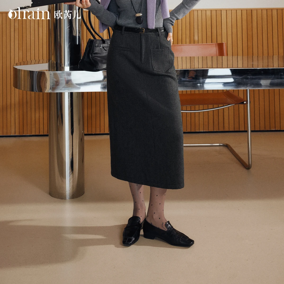 

OLrain Women's Gray Wool Straight Skirt 2025 Autumn Winter Back Slit Pockets Design Commuter Elegant Female Skirt O57DB96522