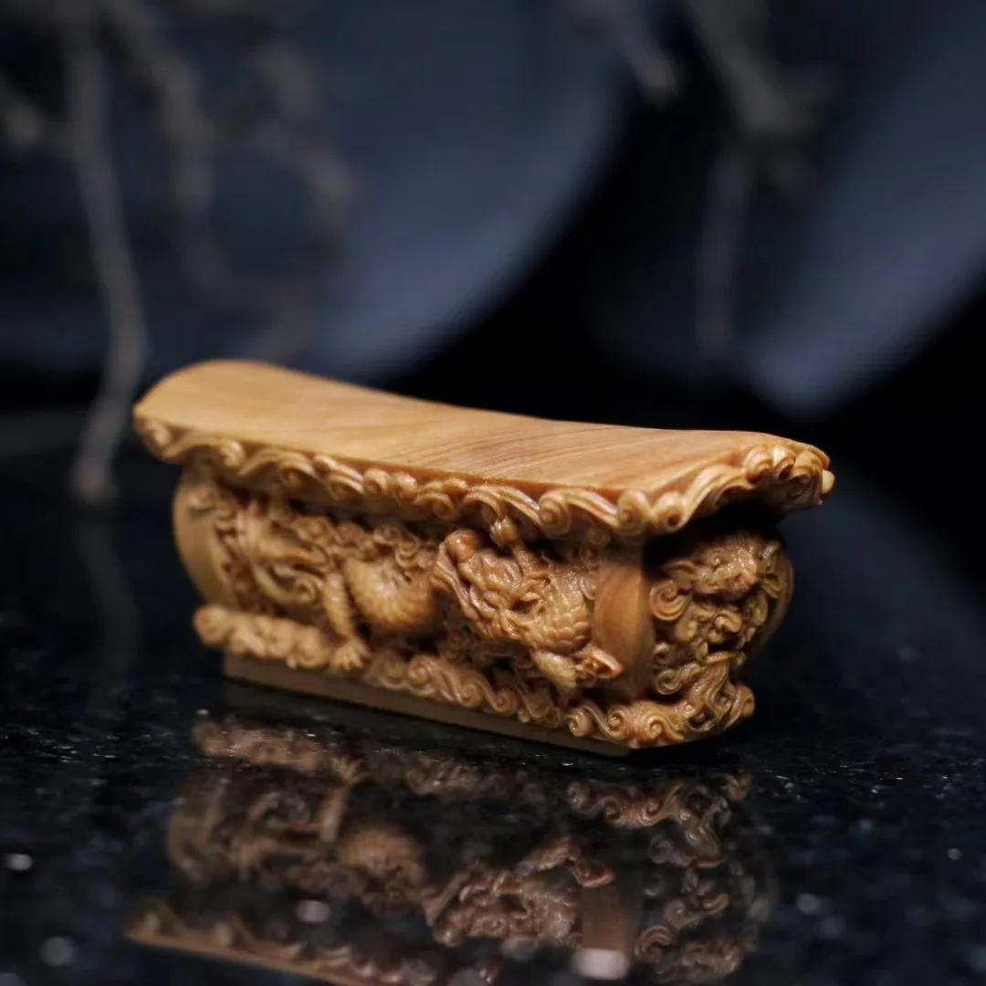 Cypress Wood Carved Promotion Fortune Hand Play Toy Portable Men Wenwan Home Entryway Office Desktop Decor Craft Gift