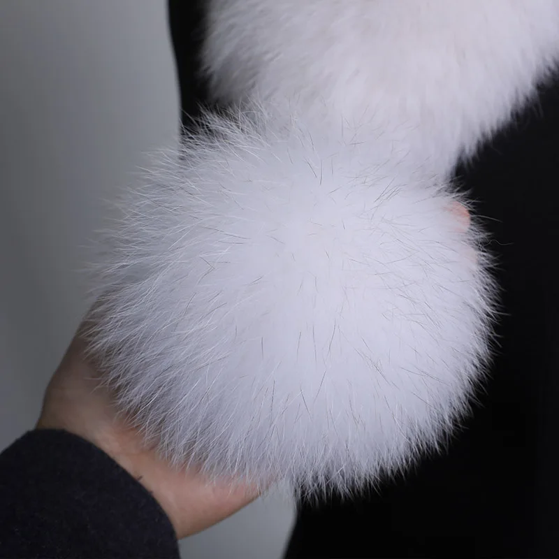 Natural Fox Fur Women Scarf Fur Collar With Ball Real Raccoon Bib Winter Thicken Warm Soft Lady Female Girl Solid Fur Scarf Ring