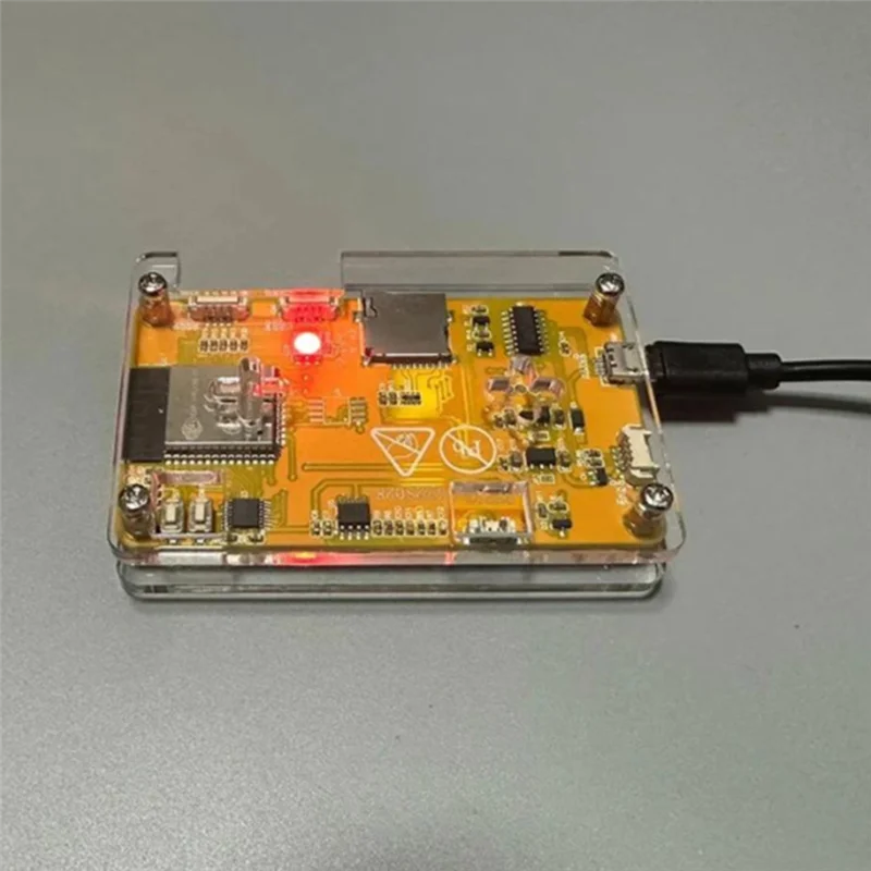 Nerdminer V2 2.8 بوصة عرض BTC Solo Lottery Nerd Miner Crypto Bitcoin Mining Machine