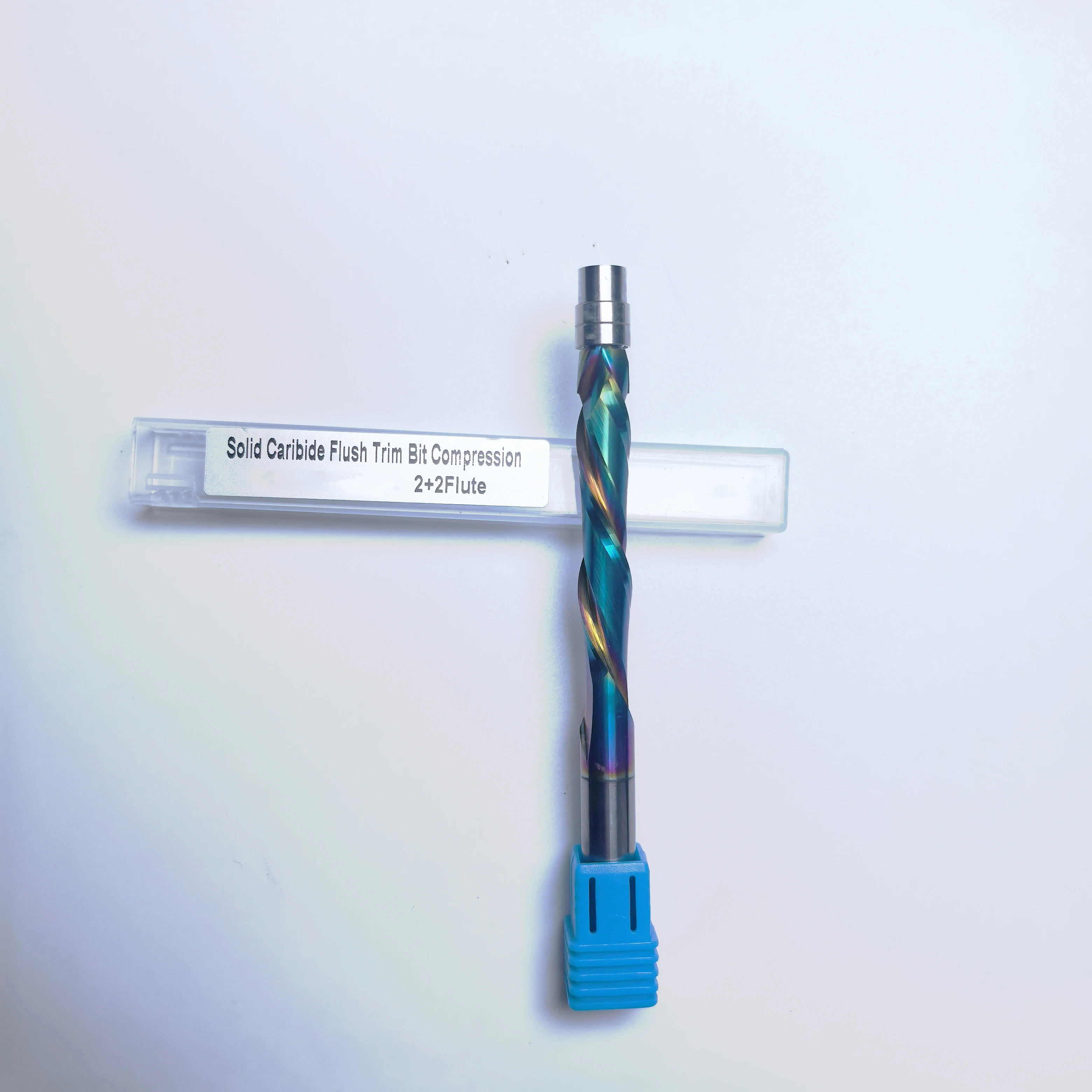 

Профессиональная фреза с хвостовиком 1/4 дюйма, 6 мм/8 мм, направляющая с 2 спиральными канавками, концевая фреза из твердосплавного сплава с покрытием DLC