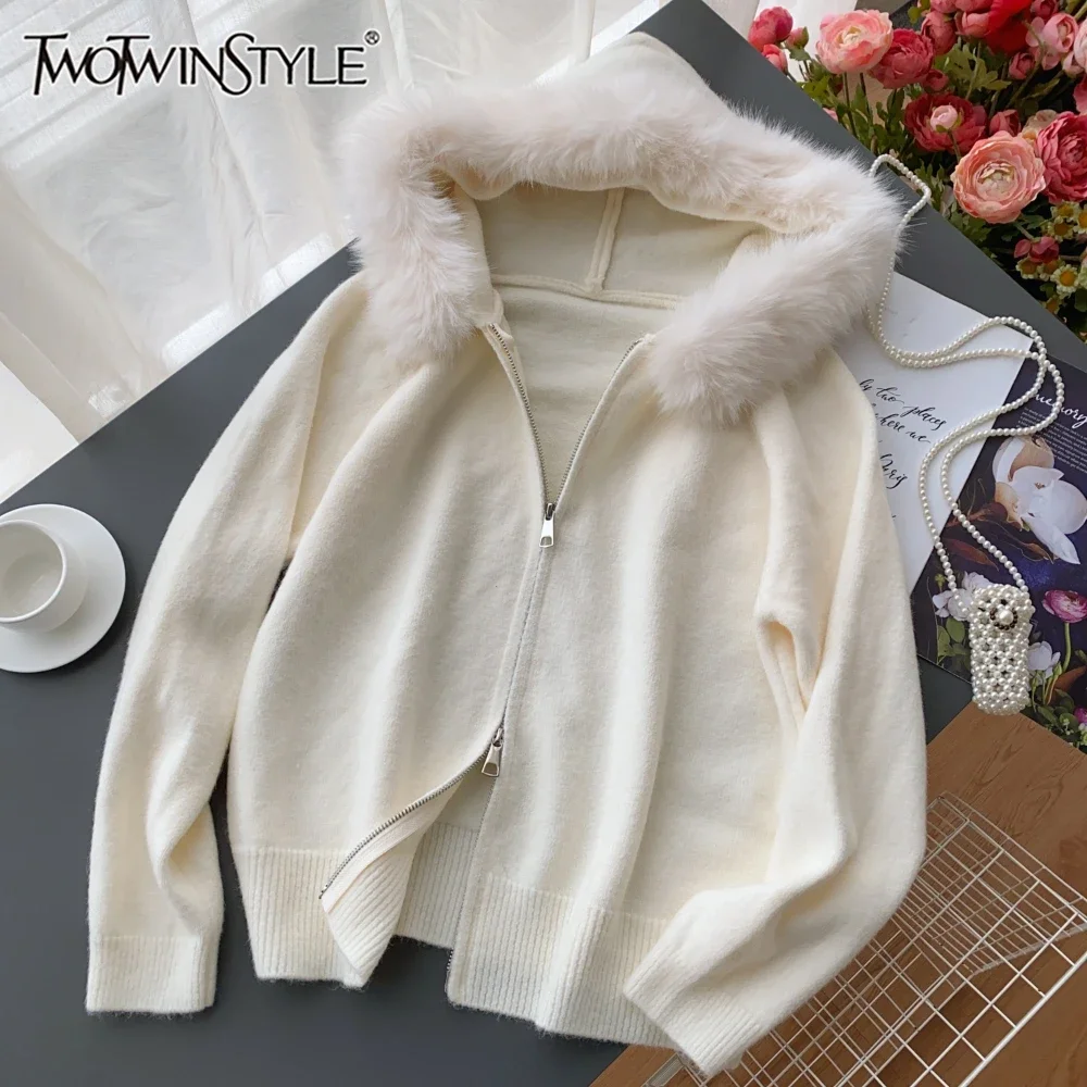 

TWOTWINSTYLE Solid Spliced Feathers Casual Sweater for Women Hooded Long Sleeve Slimming Cardigan Female Autumn New KMY522417