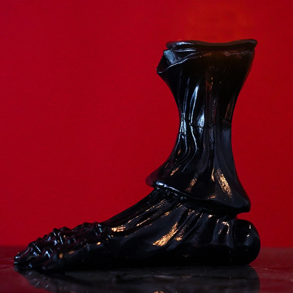 

Gothic Resin Foot Candlestick Halloween Decoration Scary Atmosphere Perfect Gift Families Friends Home Party