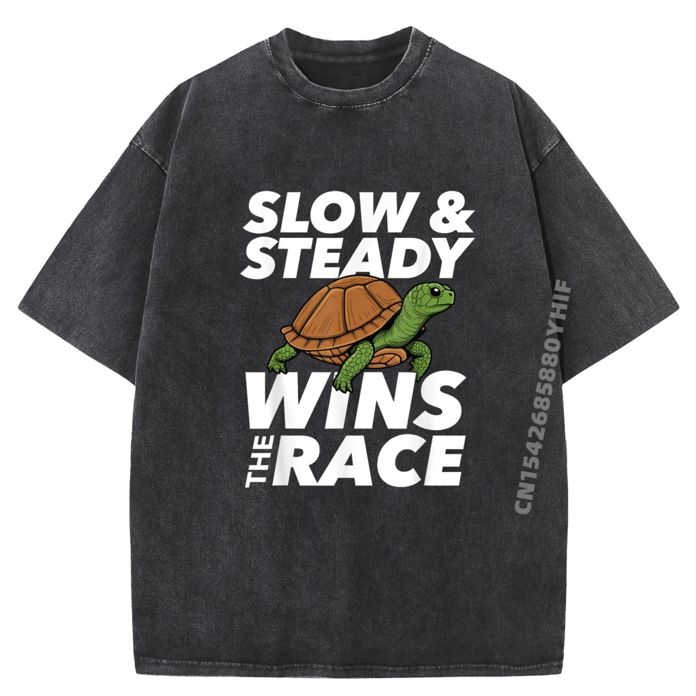 

Мужские топы, футболки с графическим рисунком, футболки с принтом Slow Steady Wins The Race, мужские свободные футболки в стиле ретро