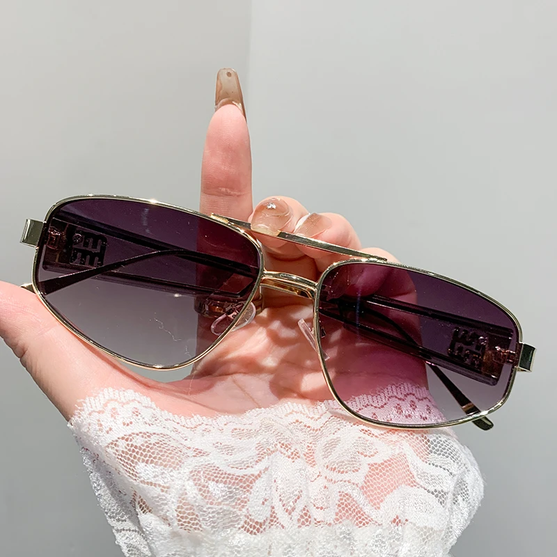 

Trendy Irregular Double Beam Sunglasses Fashion UV Sunglasses New Metal Glasses 98110