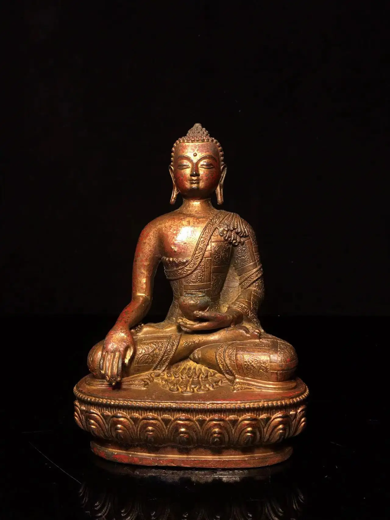 

Old copper hand-made Gautama Buddha statue,#22,Free shipping