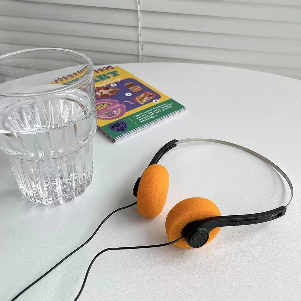 Fones de ouvido estéreo com fio, plugue de fio de 3.5mm, faixa de cabeça ajustável estilo retrô vintage para walkman, cd player, computador