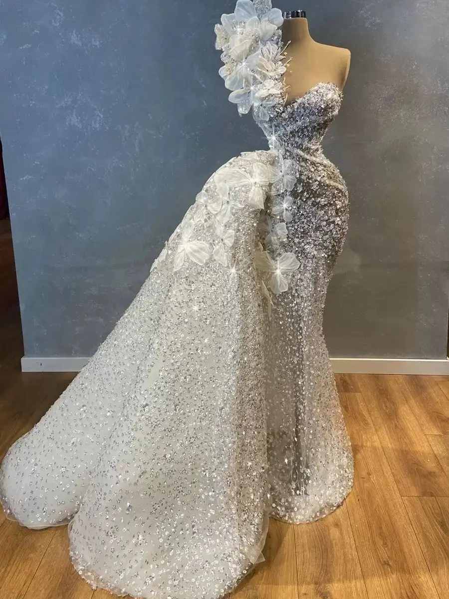 

Charming One Shoulder Glitter Wedding Dress Sequined Flowers Bridal Gowns Custom Made Crystals Appliqués Vestido de novia