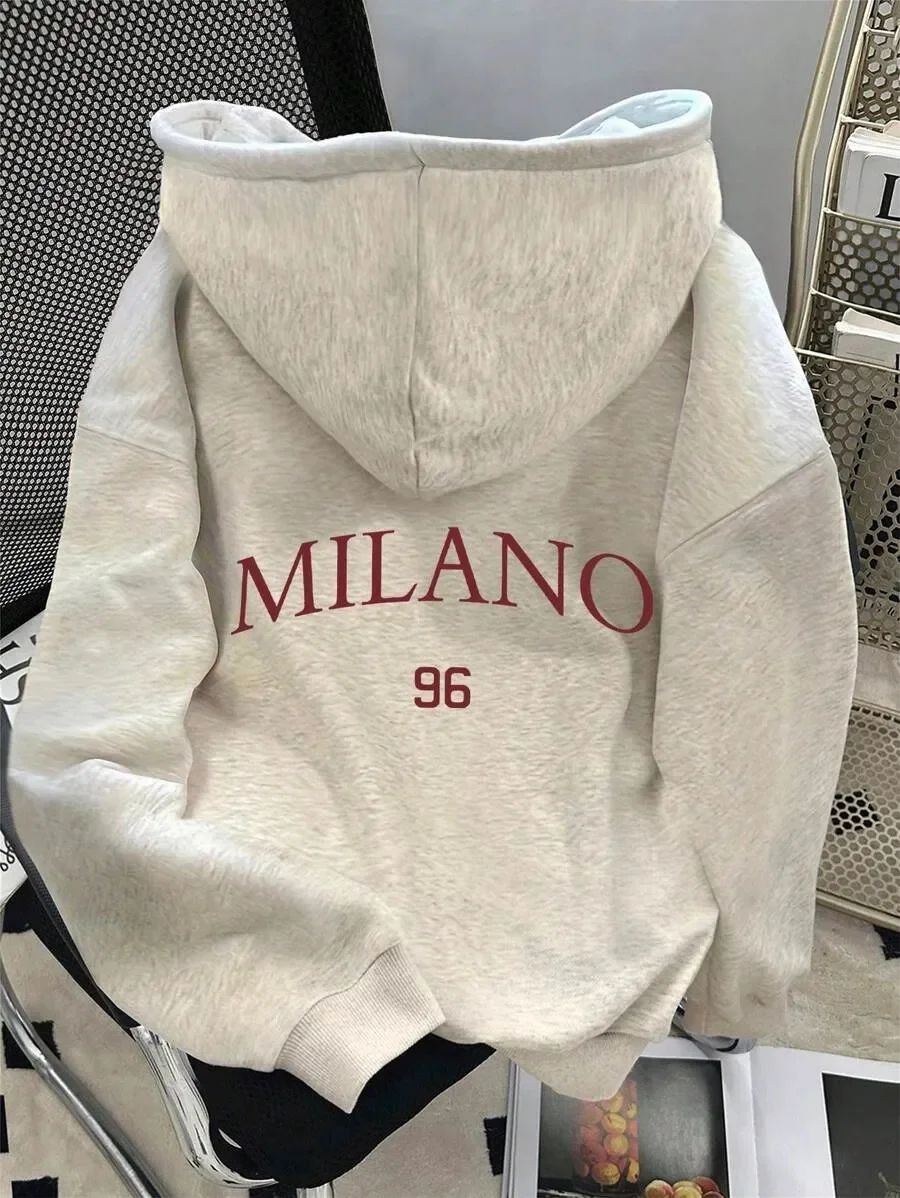 

Autumn and Winter Style Milano 96 Signature Print Cotton Hoodie Ideal for Those Who Are Fond of Milan's Fashion Heritage