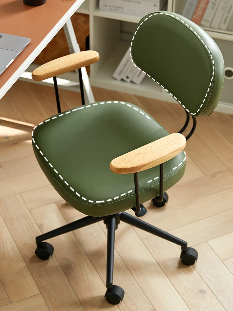 Рисунок 3 - Кресло для дома и офиса с коле