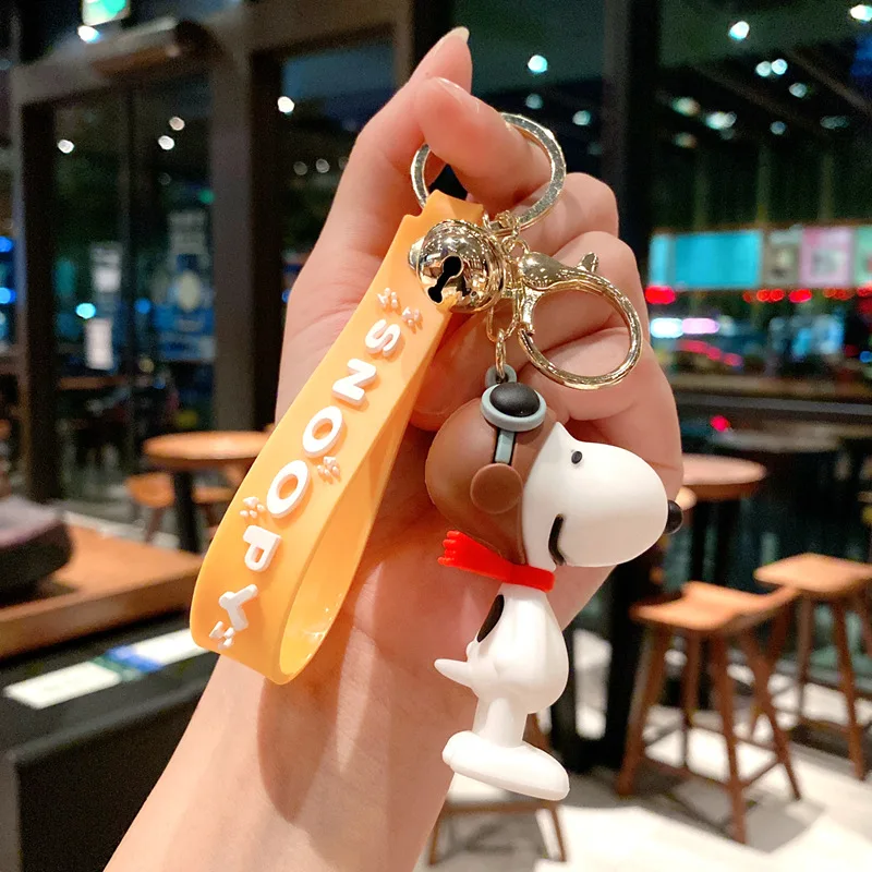 العصرية سنوبي سلسلة مفاتيح من الكرتون Kawaii المدرسية سحر قلادة حقيبة الأزياء والمجوهرات سيارة المفاتيح هدية للفتيات اللعب