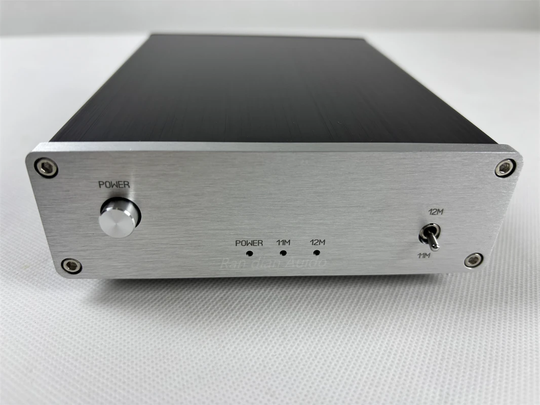 

Последние обновленные декодирование ЦАП Специальные внешние часы (11,2896 МГц или 12,288 МГц) (Цизоtek CCHD-575 Фемтосекундный кварцевый генератор