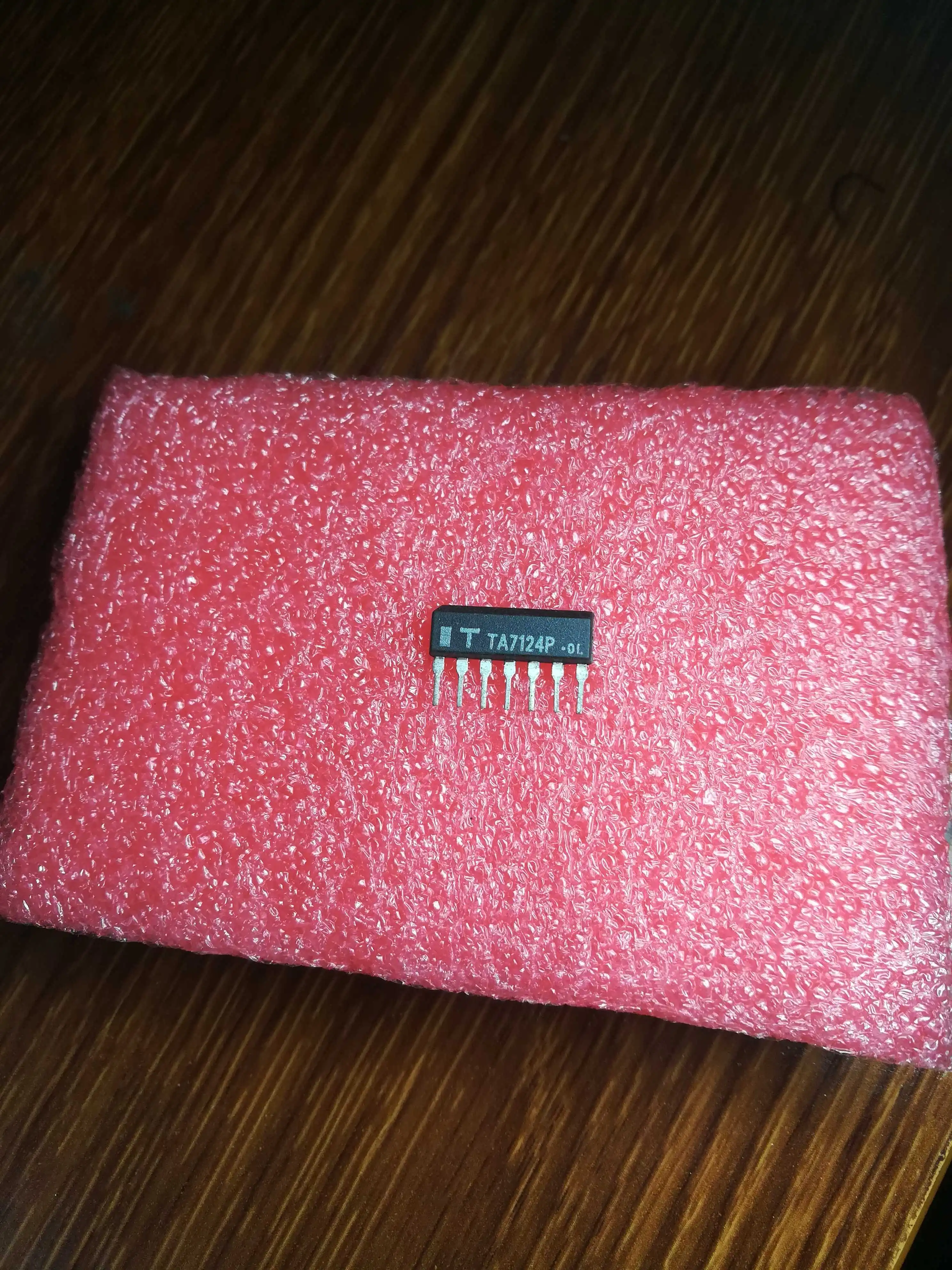 

5 шт. TA7124P TA7122AP TA7122BP TA7120P TA7130P TA7129P молния