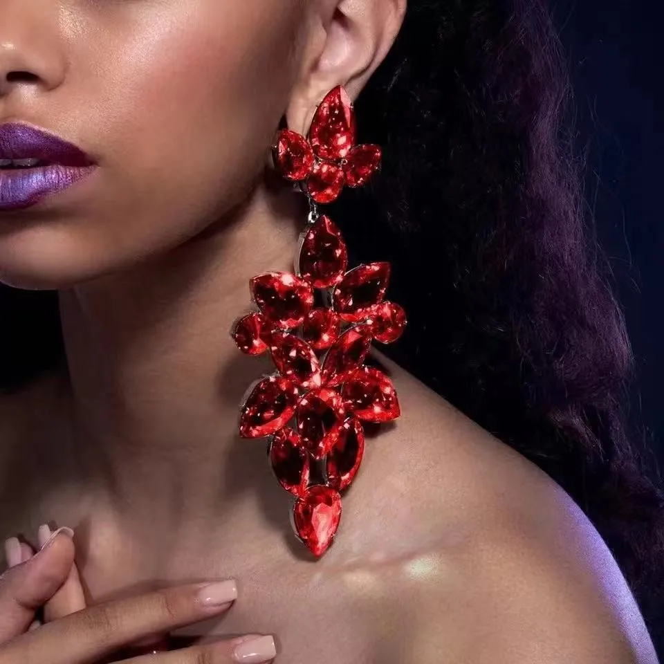 yZ[zt@bViuȌ̂ԂNX^COA[bpƃAJ̃ZNV[Ȍ֒ꂽ܌^̃NX^CO