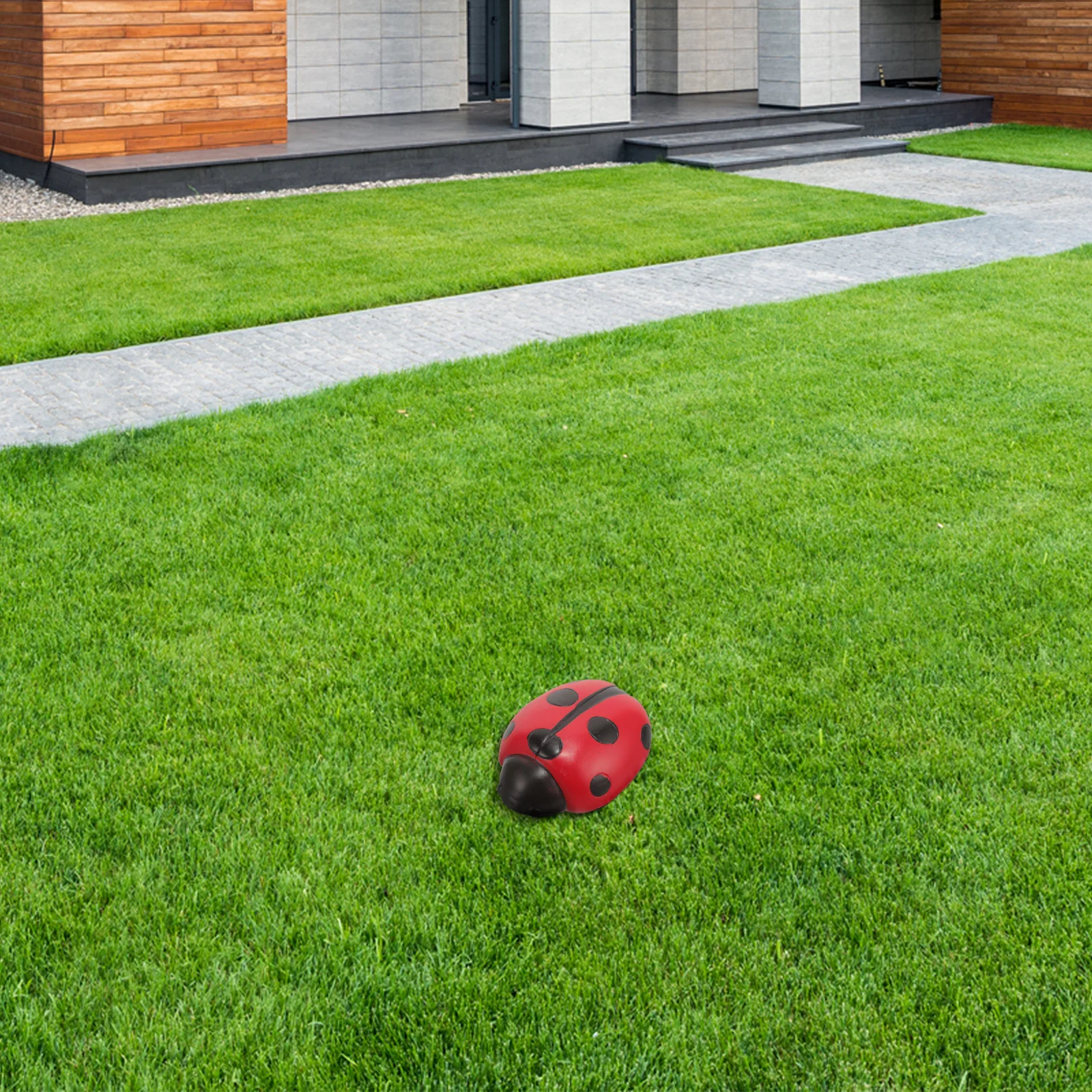 Resin Stone Key Hider Outdoor Waterproof Storage Box for Front Yard Backyard Home Security Solution Fake Rocks