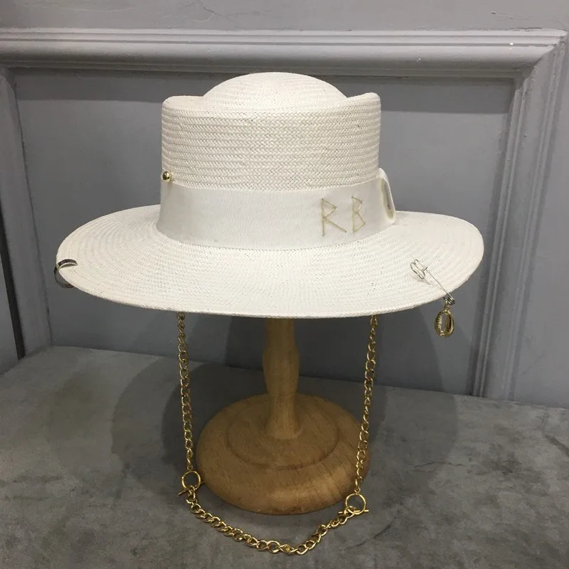 2021 new arrival Women\'s summer hat with chain and pin  white straw women\'s cap female