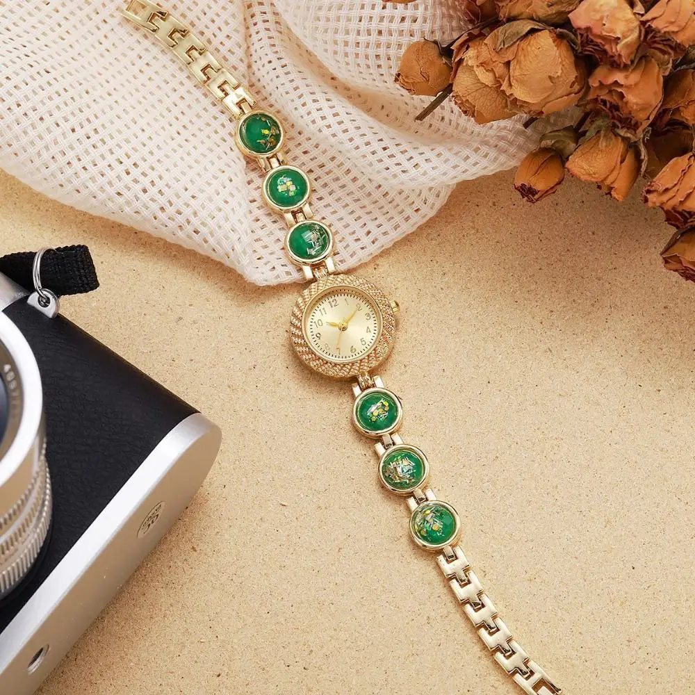 Gold Rhinestone-Inlaid Ladies Quartz Watch Heart Bracelet Green Jewelry Rhinestone Quartz Bracelet Watch Colored Gemstones