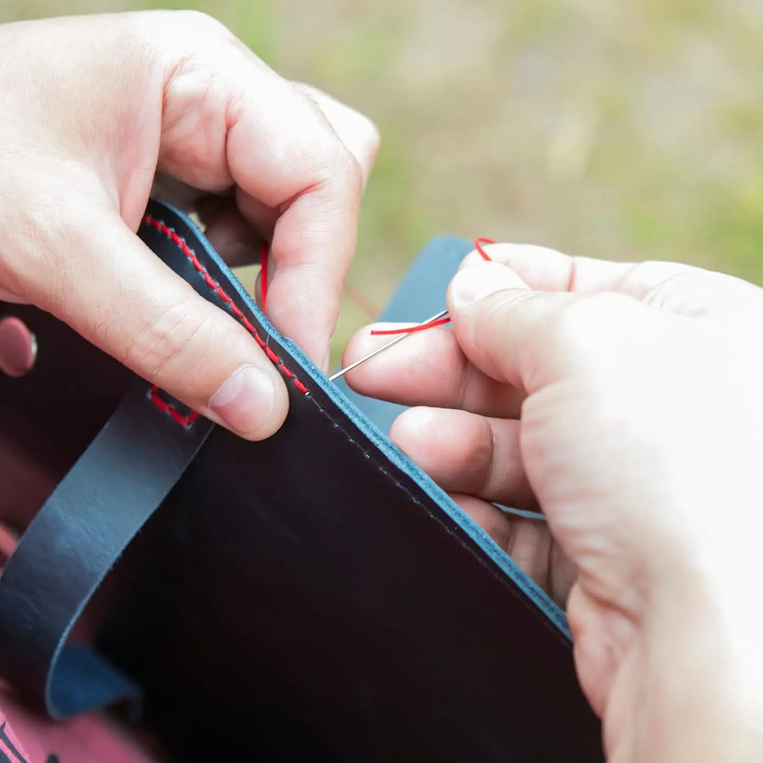 

3Pcs DIY Purse Making Kit with Chain PU Leather Bucket Bag Base & Shoulder Strap Crochet Handbag Accessories ﻿