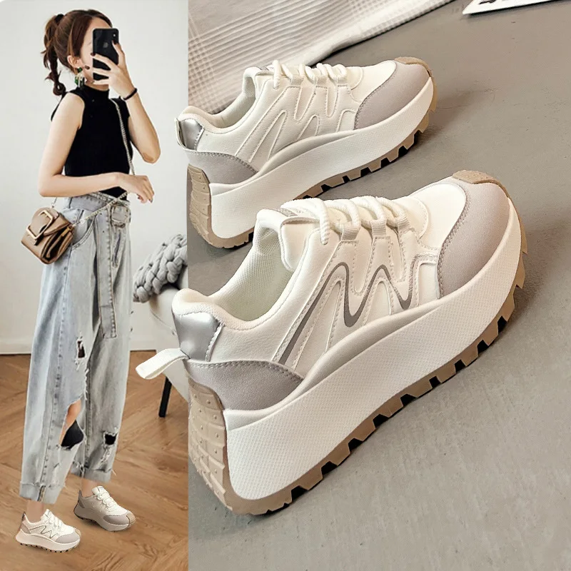 

Women Vulcanized Shoes Korean Version New Dad Shoes Student Sports Running Casual Thick Sole Height Increasing Street Shot