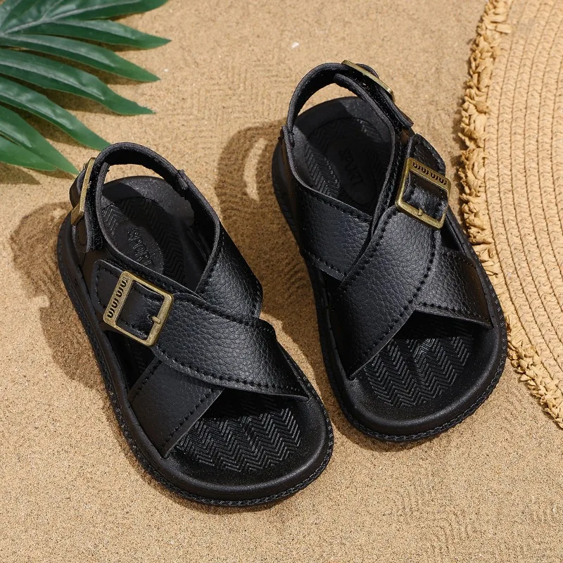 Girls' Retro Cross Beach Shoes 2026 New Children's Soft Sole Lightweight and Versatile Open Toe Beach Shoe Buckle Fashion Sandal