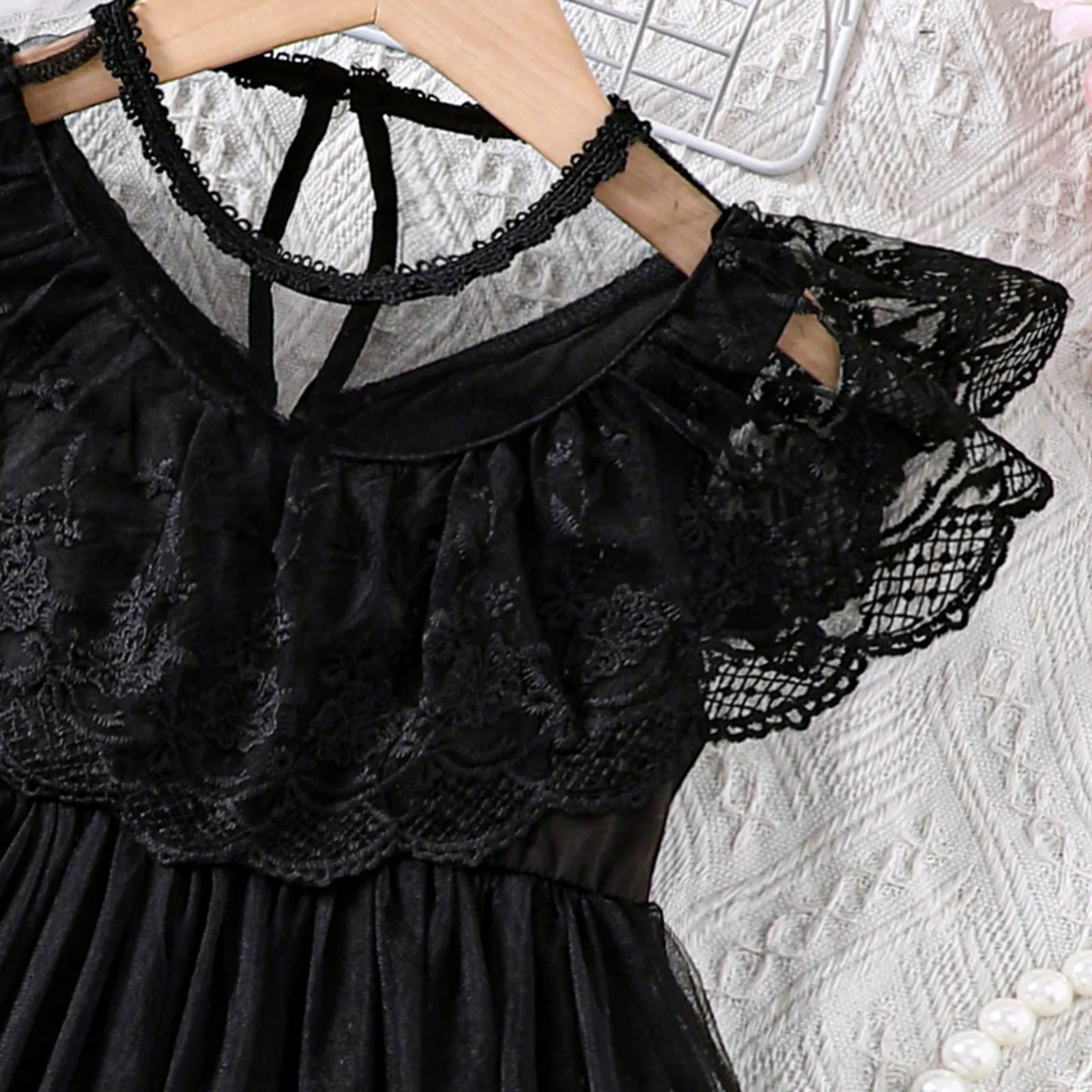 2024 Summer New Arrival Girls Lace Tulle Dress Sleeveless O Neck Lace Black Designer Cute Party Princess Dresses Custume 2-6T