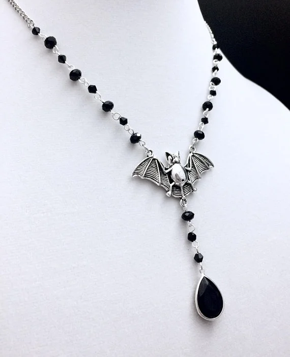 Bat Necklace, Bat Pendant, Gothic Bat Necklace, Bat Jewelry, Witch Jewelry, Goth Jewelry, Beaded Jewelry, Victorian Gothic