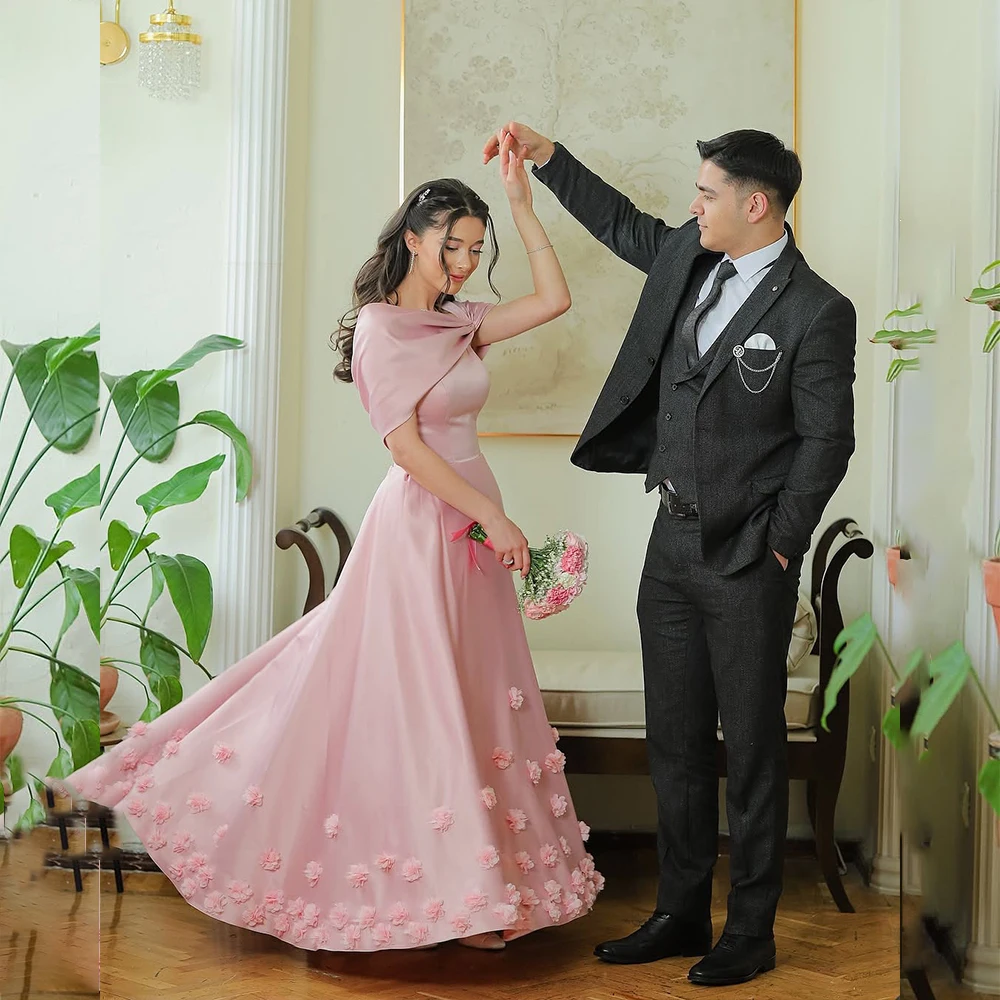 

Graceful Wedding Dresses Off the Shoulder Sleeveless A-Line for Brides Flowers Draped Satin Garden Pink Bridal Gowns Customized