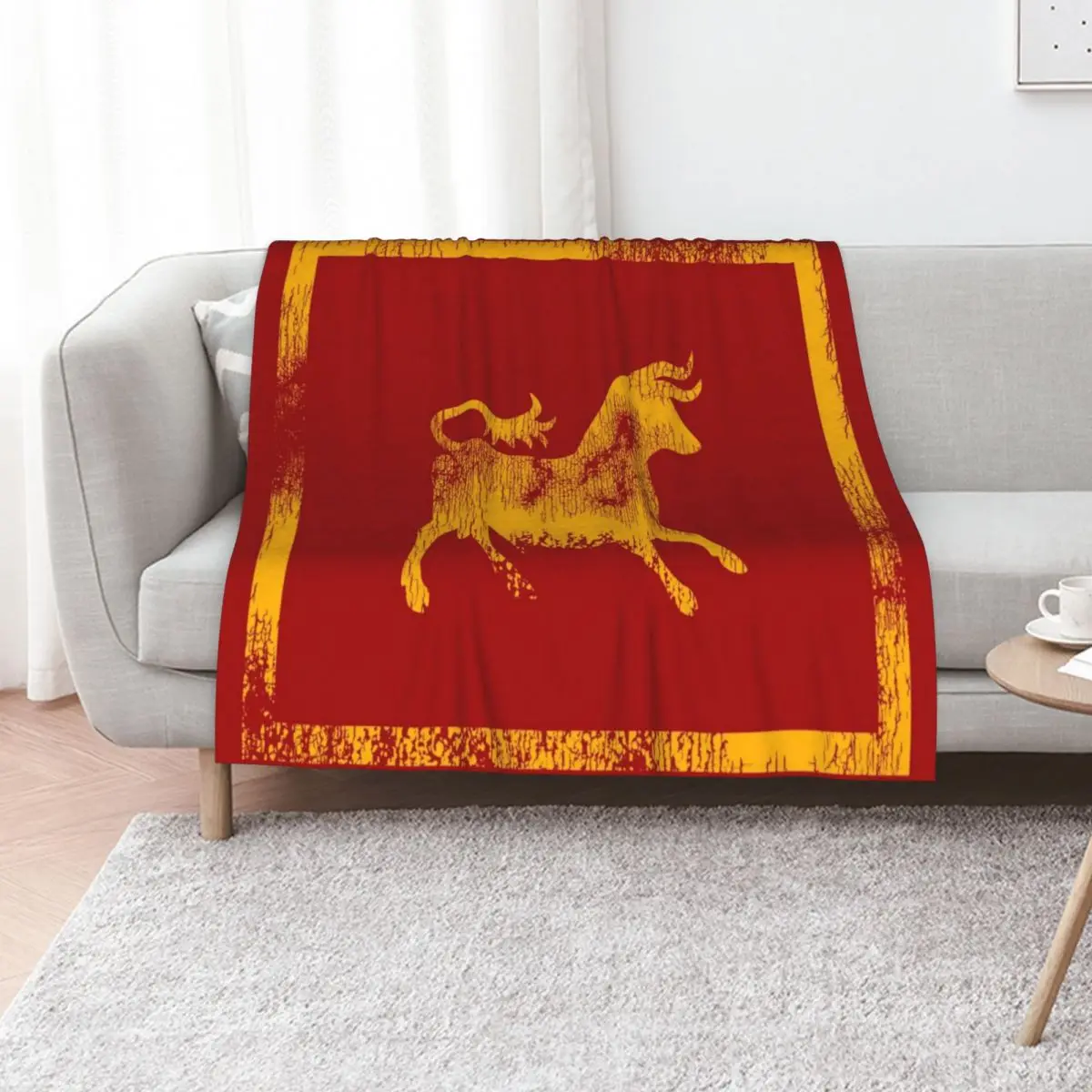 Caesar's Legion Logo (WornYellow) Throw Blanket Cute Sofa Quilt halloween Winter beds For Baby Blankets