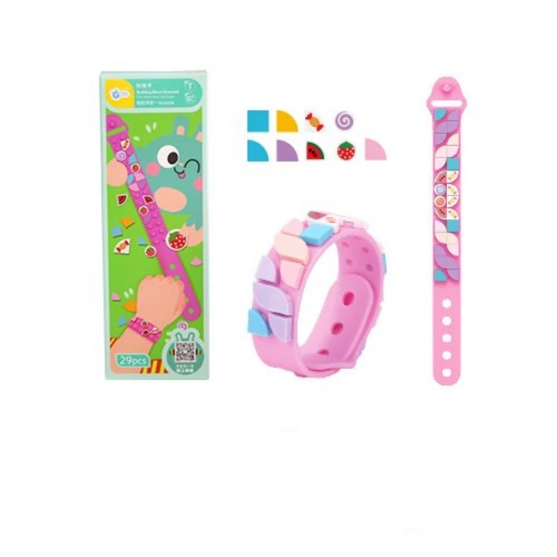 

1 PCS Cartoon Building Block Bracelet Small Particles DIY Bracelets Creative Children Puzzle Assembly Toys Girls Toy Novelty
