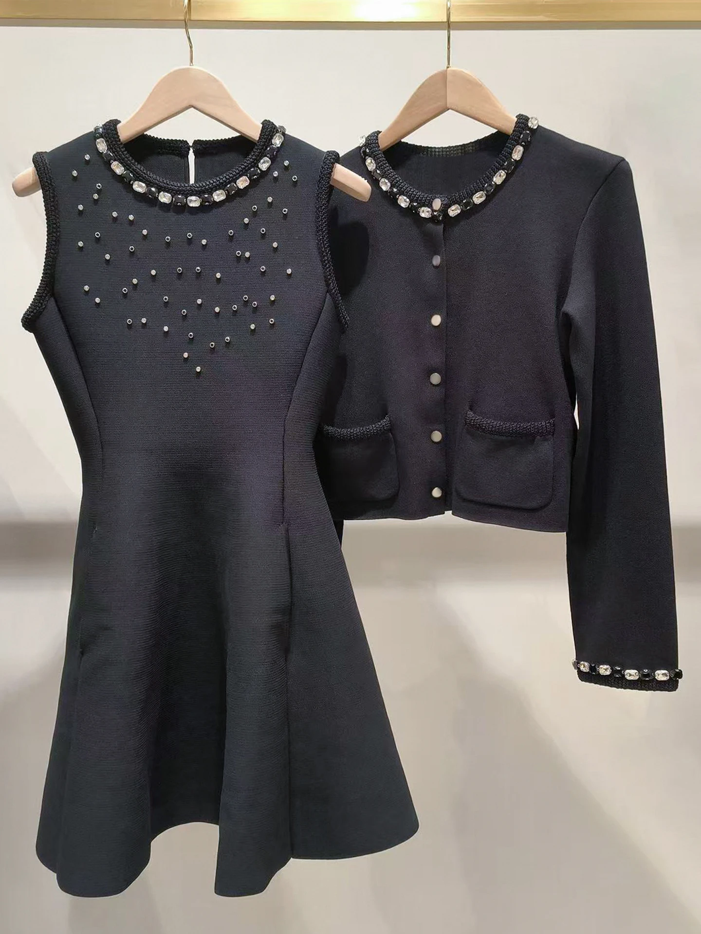 

M Home Nan You High End Women's Faion Set with Rhinestone Knitted Cardigan Coat And Dr for Autumn Winter Casual Wear