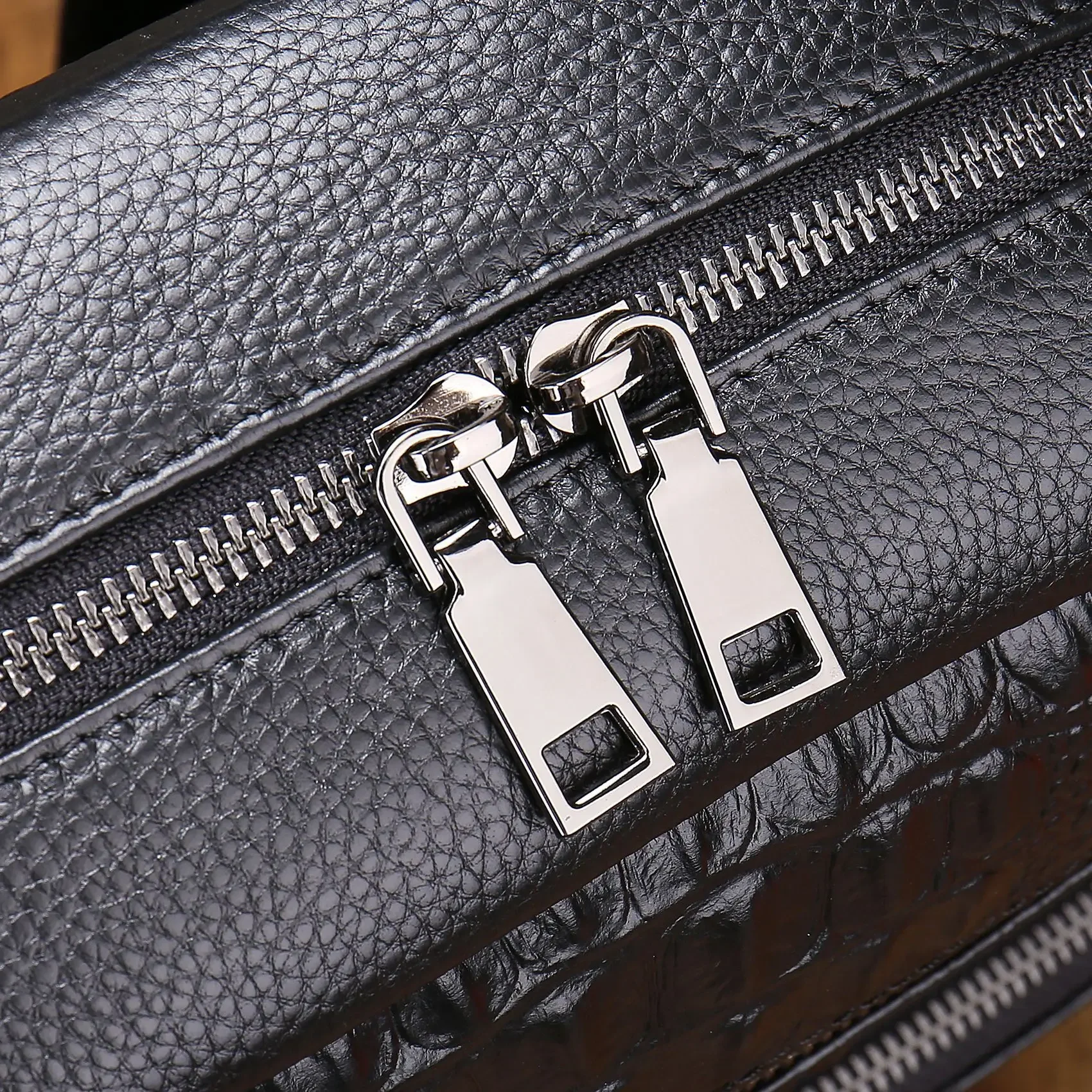 2026 New Brand Alligator Pattern Genuine Leather Men Backpacks Student Backpack Boy Luxury Business Laptop School Bag