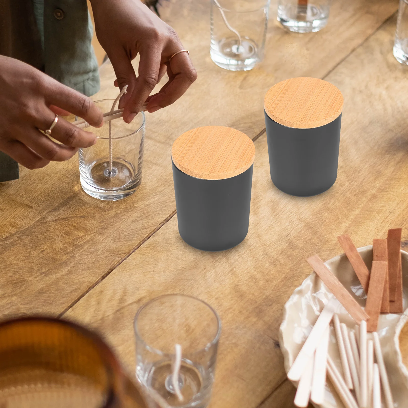

4 Sets Jar for Making Candles Empty Containers Small Tins Little Jars with Lids