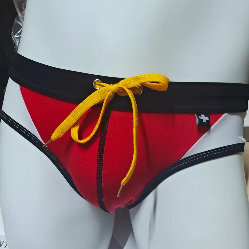 Fashion color matching men's seaside swimming trunks underwear simple fashion breathable men's pants D5090
