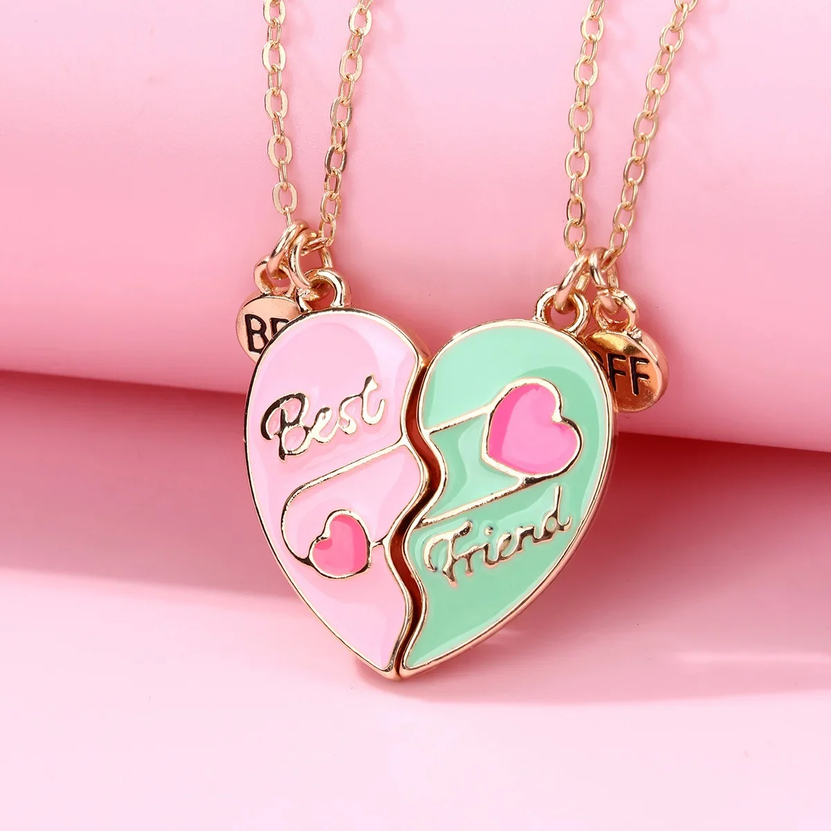 Elviragirl 2Pcs/set Heart-shaped Stitching Drip Oil Painted Best Friend Necklace BFF Friendship Jewelry Gifts for Kids