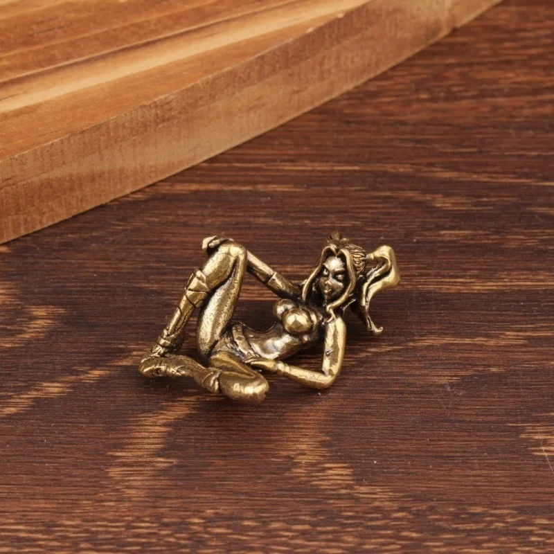 1/3 Pieces of Collectible Figurines Brass Cute Girl desktop Creative Small Figurines