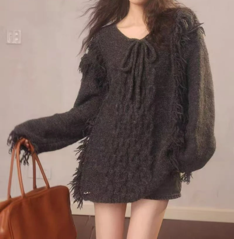 

2025 Autumn Winter New Heavy Tassel Round Neck Sweater Women Mid-Length Lazy Style Top Coat