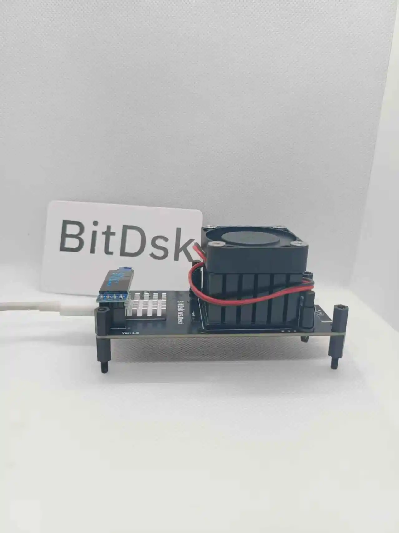 Bitdsk N5.Rex および N5.Rexi - シンプルなデスクトップ Bitcoin Asic Miner