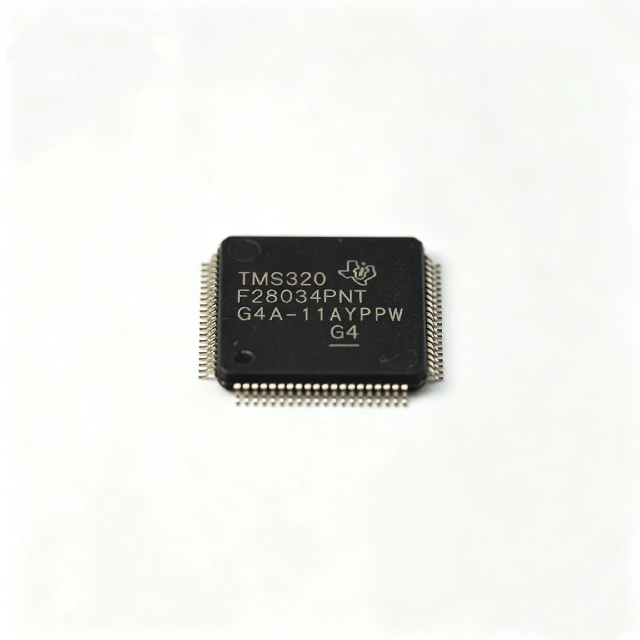 TMS320F28034PNT  LQFP-80  32-bit Microcontroller