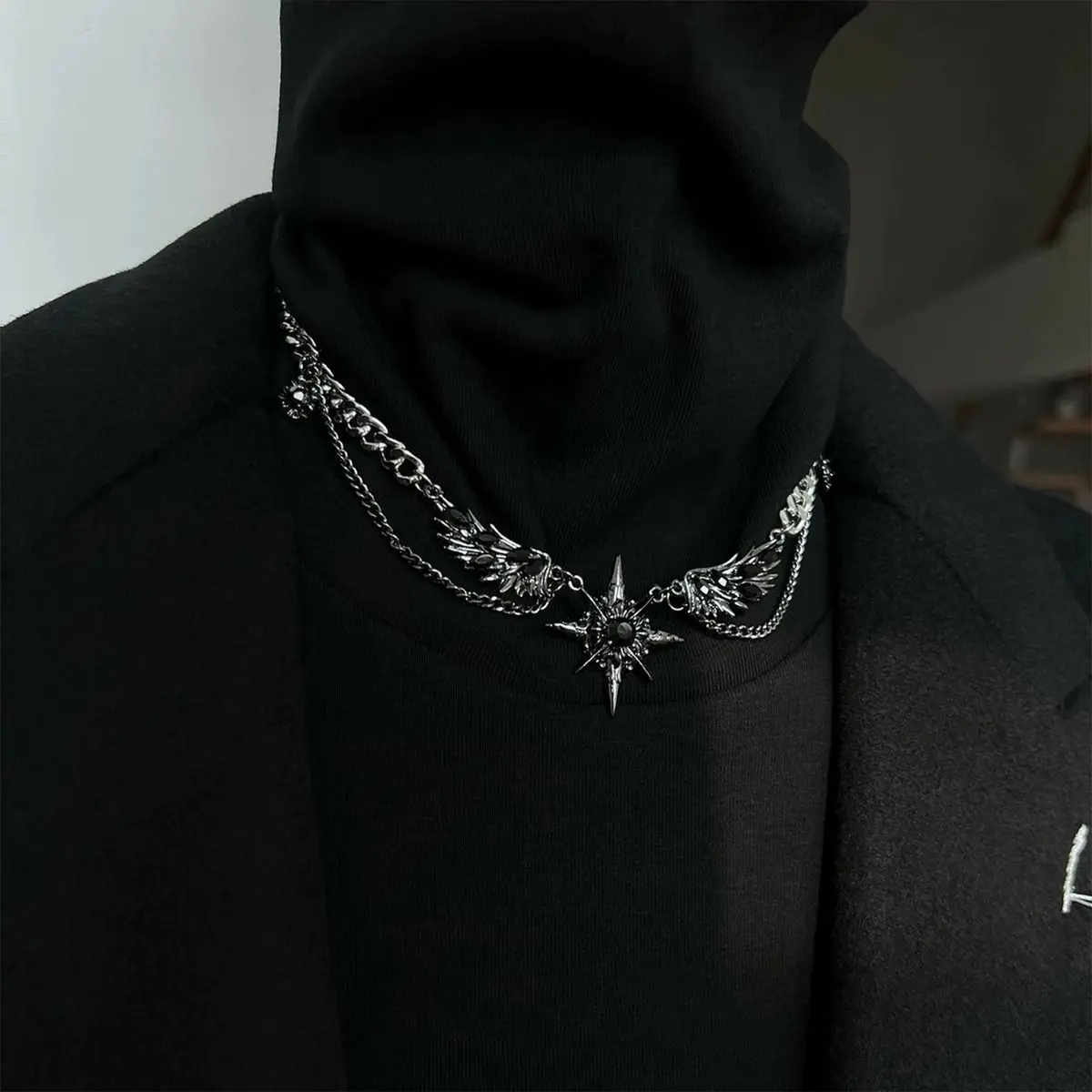 

Gothic Demon Wings Black Heart Pendant Necklace For Women Unique Silver Color Star Neck Chain Halloween Jewelry Gifts