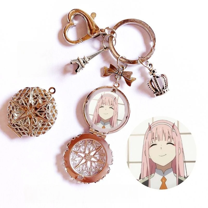 حبيبي في الفرانس صفر اثنين المفاتيح الإبداعية عالية اللون قيمة الرسوم المتحركة الكرتون HD طباعة زوجين سيارة المعادن الديكور هدية