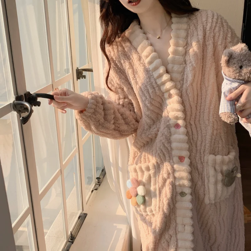 1pcs Coral Velvet Rainbow Flower Bathrobe 2025 New Winter Loose Warm Cute Long Sweet Cardigan Home Wear Pajamas