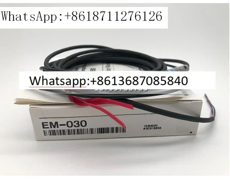 

Ультракомпактные бесконтактные датчики EM-030 EM-038 EM-050 EM-005