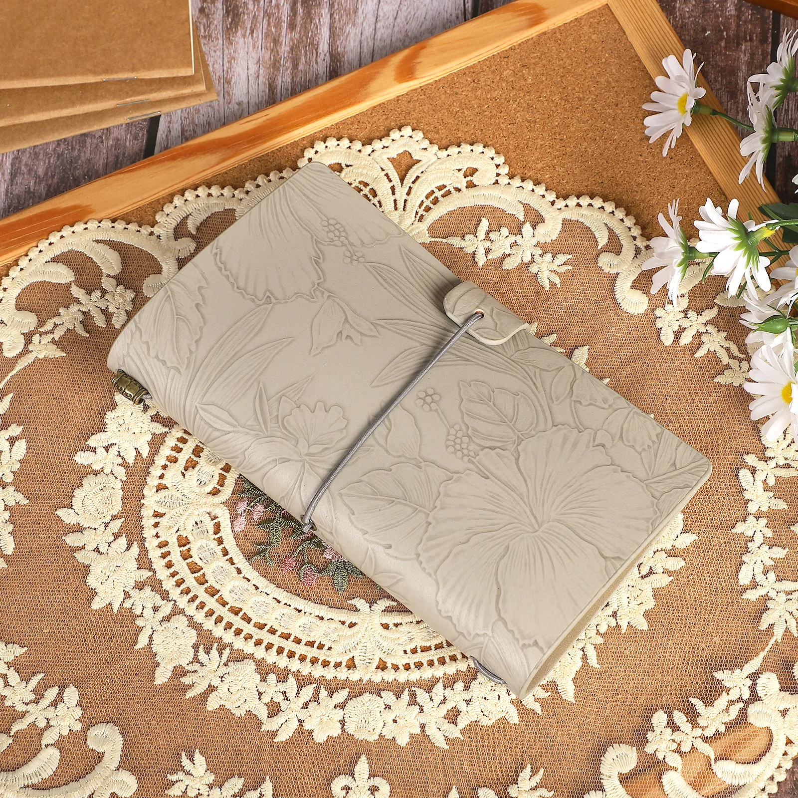 96 Pages/book A6 A6 Literary Relief Flowers and Leaves Hand Ledger Notebook Creative DIY Student Supplies Stationery