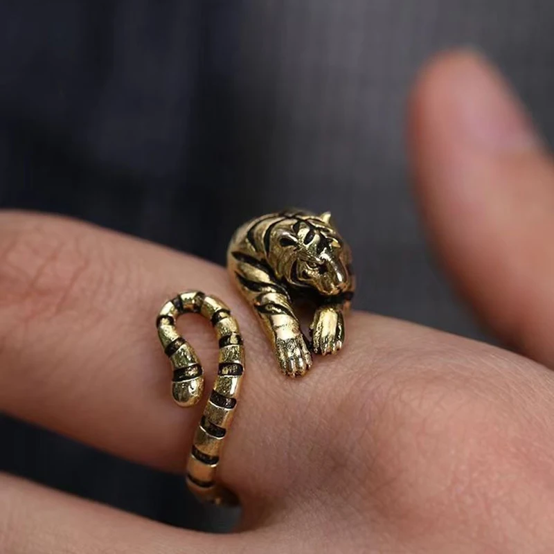 1Pcs Fierce Tiger Adjustable Opening Ring Men and Women Vintage Punk Ancient Gold Ancient Silver color Animal Jewelry Gift