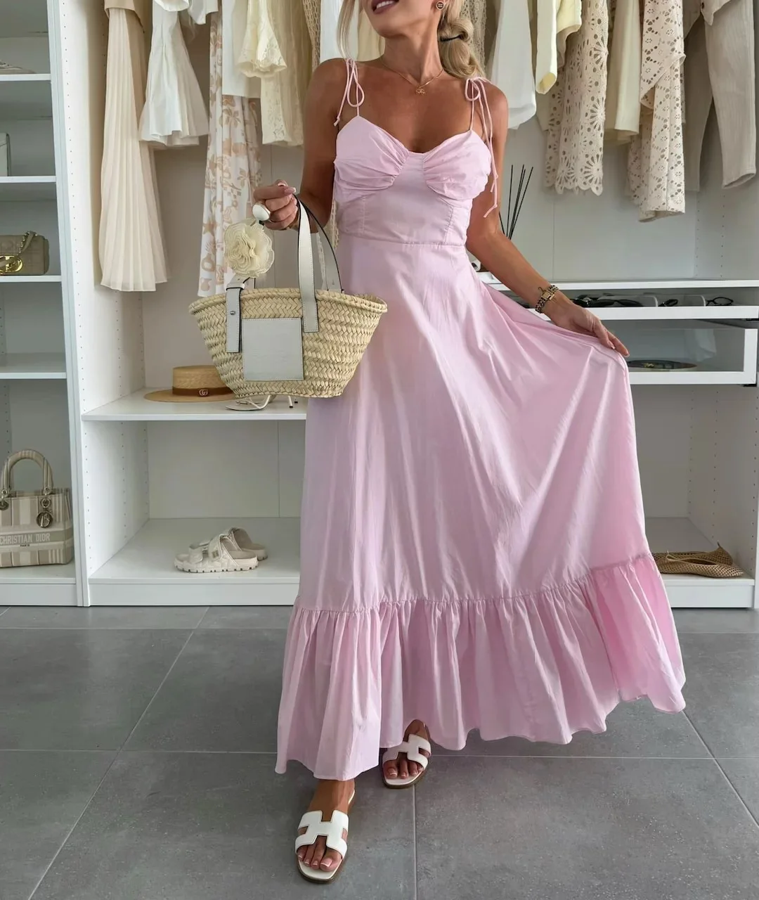 Abito estivo con canottiera da donna con cinturino per spaghetti ampio abito maxi altalena ampio abito lungo svasato con cinturino alla moda senza maniche