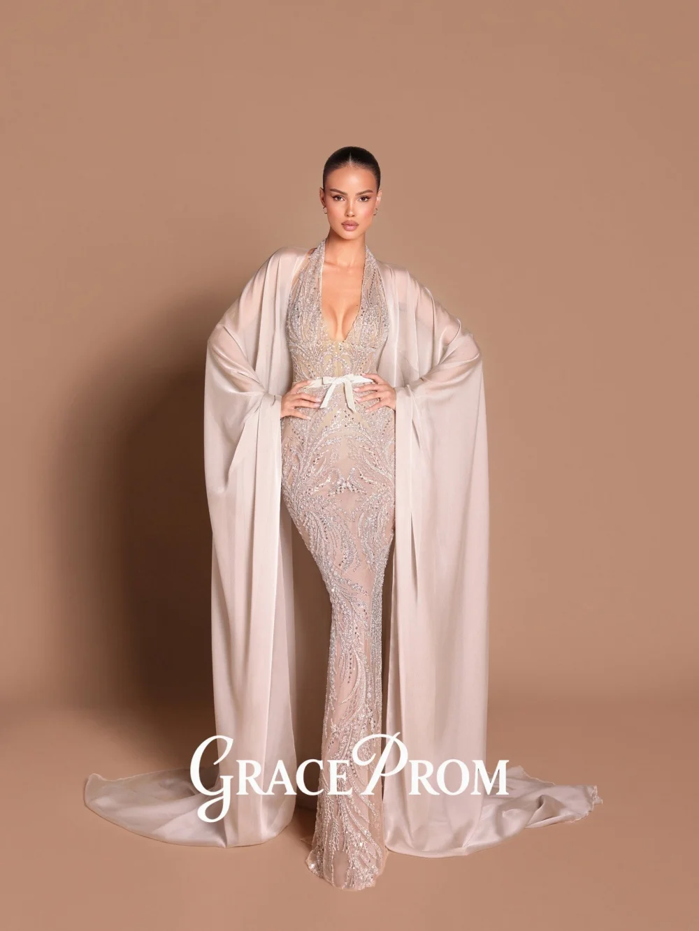 

GraceProm Glamorous Halter-Neck Evening Dress 2026 Bow-Waist Carpet Gown Charming A-line Floor-Length Party Gown فساتين س
