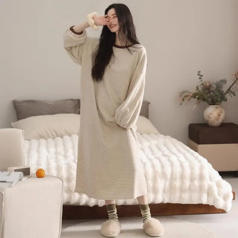 

Женская полосатая пижама с круглым вырезом, платье Kawaii для девочек, свободная милая одежда для отдыха с длинными рукавами, четыре сезона, домашняя одежда, одежда на улице