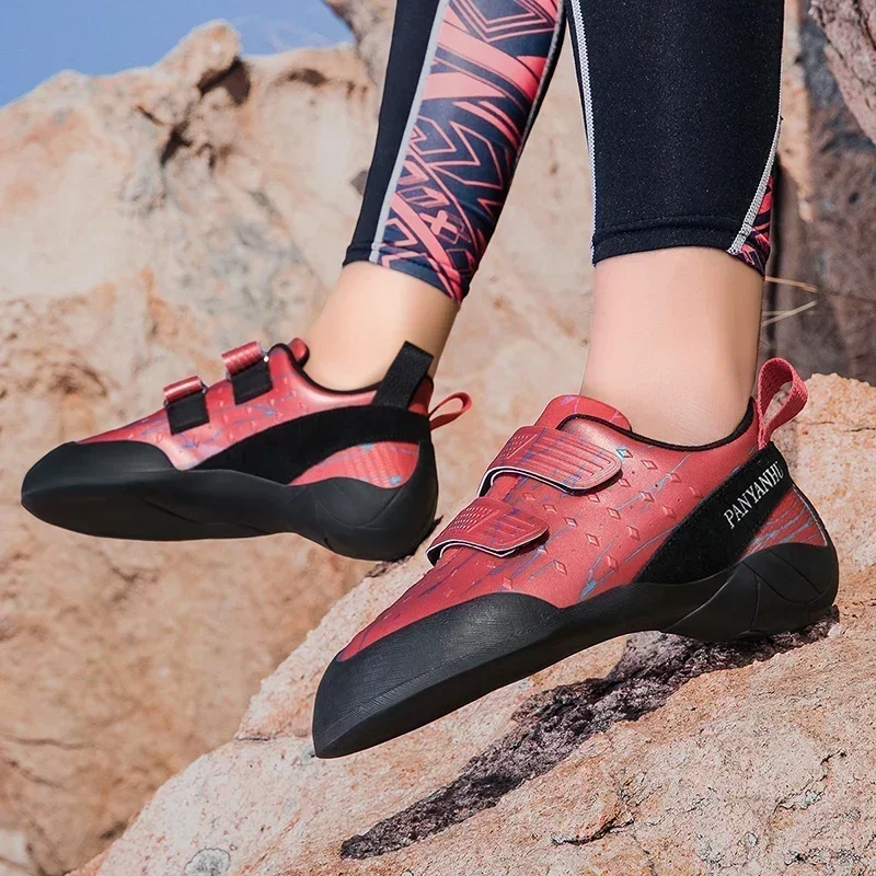 High Quality Wear-resistant Adventure Sports Wading Shoes Sneakers Big Size Hiking Trainers Indoor Climbing Shoes for Men Women