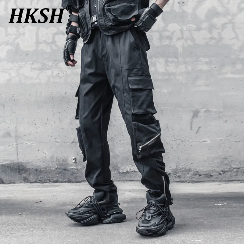 

HKSH Niche Designed Workwear Cargo Pants Men's Trend American Functional Multi Pocket Loose Straight Zipper Dark Trousers HK1622